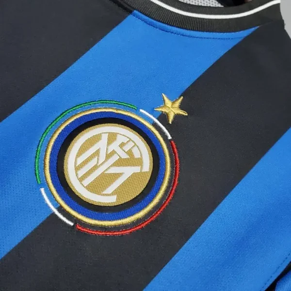 Inter Milan 2009/10 Home Retro Jersey