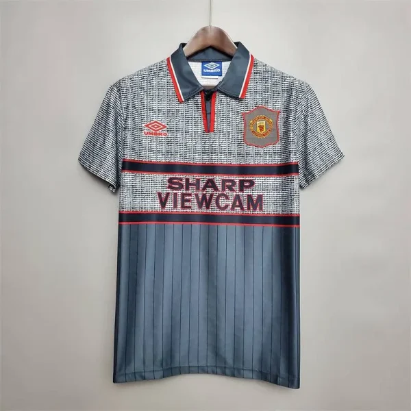 Manchester United 1995/96 Away Retro Jersey